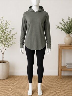 Magellan Outdoors Olive Hooded Long-Sleeve Pullover